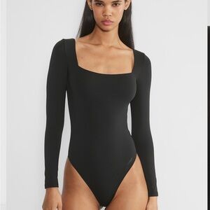 Aritzia Black Long Sleeve Bodysuit